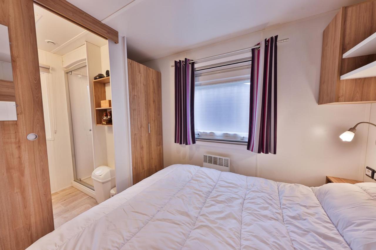 Grand Mobil Home 6 personnes climatisé avec 3 chambres et 2 salles de bains à Munster en Alsace Exterior foto