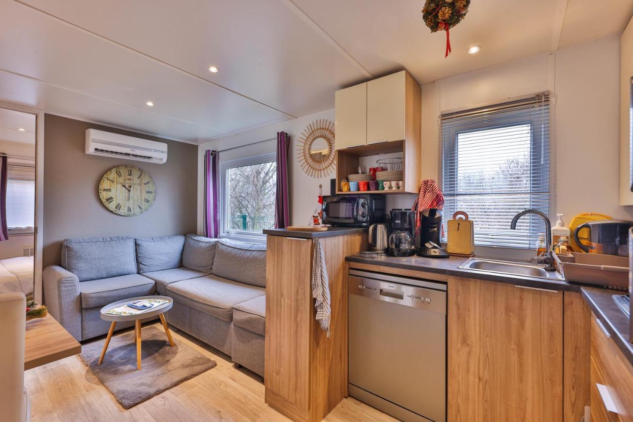 Grand Mobil Home 6 personnes climatisé avec 3 chambres et 2 salles de bains à Munster en Alsace Exterior foto